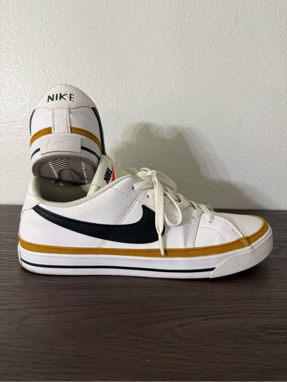 Nike Women's Court Legacy Next Nature Shoes Size 10